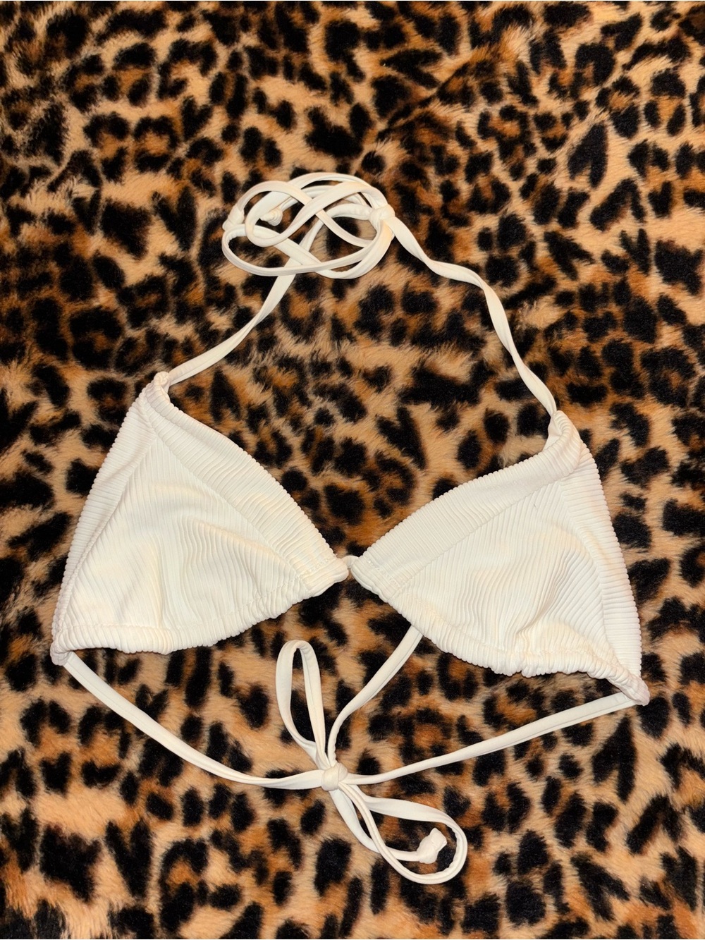 Frankie’s Bikinis Bikini Top - Picture 2 of 3